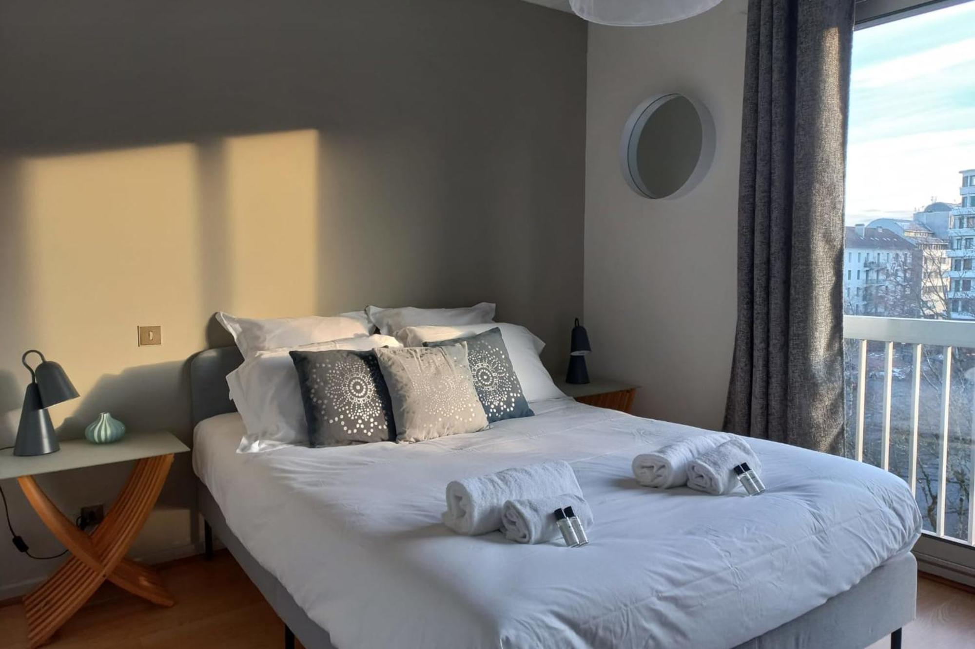 Tournette-Comfortable And Quiet Luxury Apartment Annecy Luaran gambar