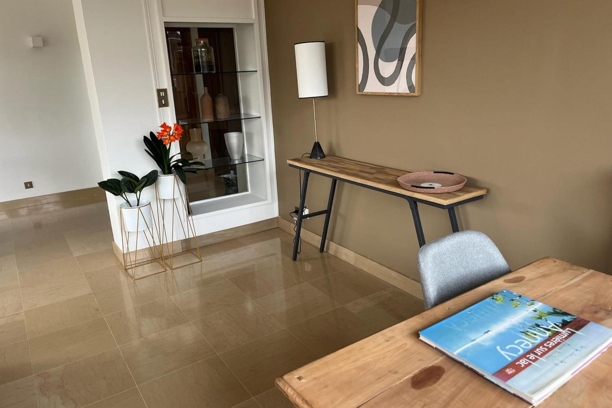 Tournette-Comfortable And Quiet Luxury Apartment Annecy Luaran gambar